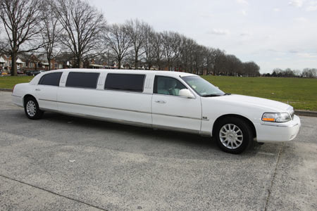 Lincoln Towncar Limo NYC