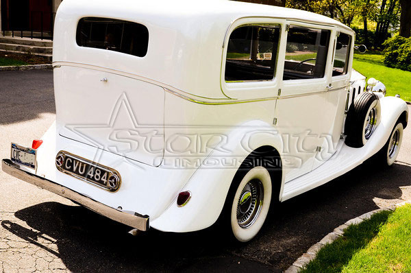 Perfect Wedding Phantom Limo NY