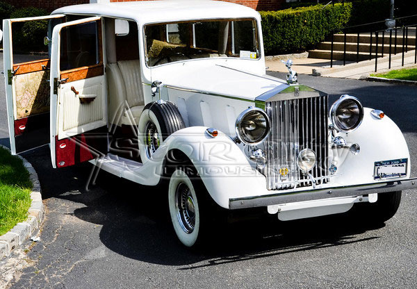 New YorkRolls Royce Phantom Limousine